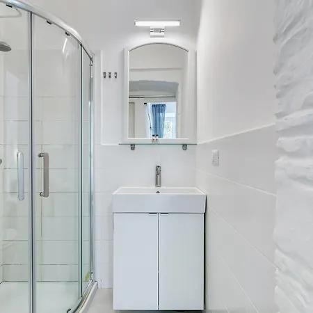 Daire Bdc Alpha & Omega In Monti District With 2bath Roma