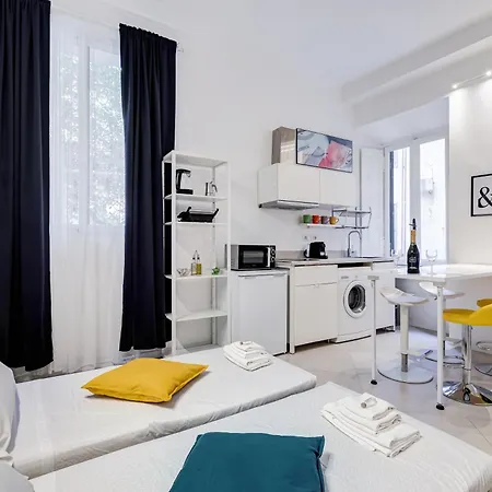 Bdc Alpha & Omega In Monti District With 2bath Rom