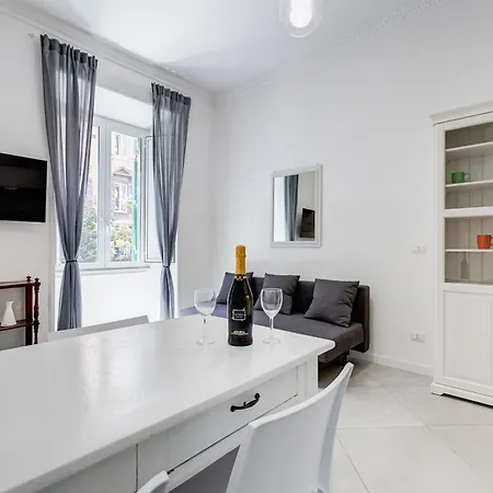 Bdc Alpha & Omega In Monti District With 2bath شقة