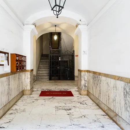 شقة Bdc Alpha & Omega In Monti District With 2bath