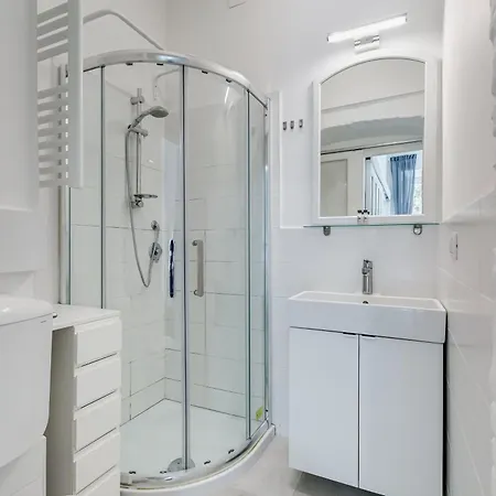 Bdc Alpha & Omega In Monti District With 2bath Lägenhet *