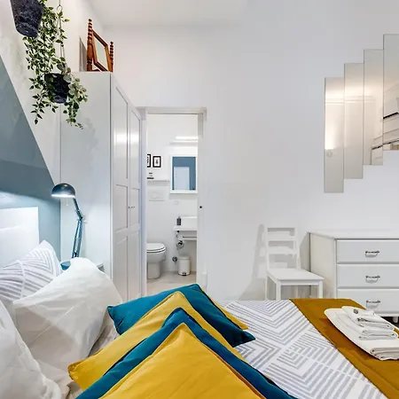 Bdc Alpha & Omega In Monti District With 2bath *