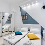 Bdc Alpha & Omega In Monti District With 2bath