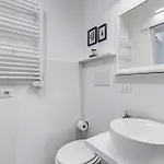 Bdc Alpha & Omega In Monti District With 2bath شقة روما
