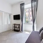 Bdc Alpha & Omega In Monti District With 2bath * روما