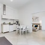 شقة Bdc Alpha & Omega In Monti District With 2bath روما