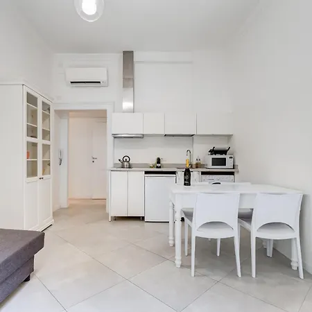 شقة Bdc Alpha & Omega In Monti District With 2bath